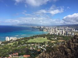 Вид на Гонолулу с Diamond Head.