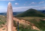 Менгир и гора Тузлук, Русколань