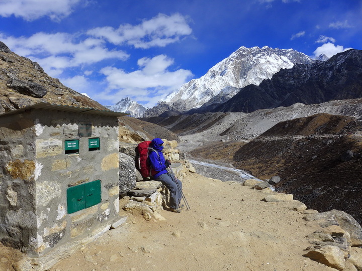 От Дзонгла (Dzongla, 4830м) к Горак Шеп/Горакшеп (Gorak shep/Gorakshep, 5164м)