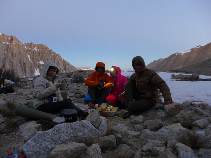 Mount Whitney - Guitar lake - Camp