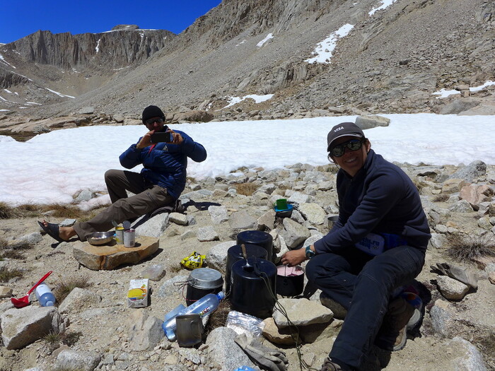 Mount Whitney - Guitar lake - Camp